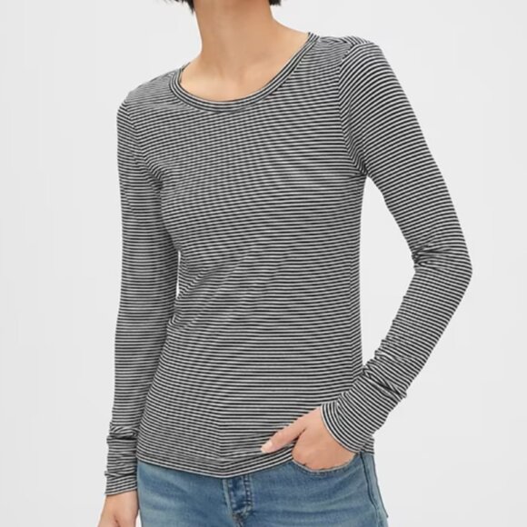 Gap Featherweight long sleeve T shirt blue striped size XS - Picture 16 of 16
